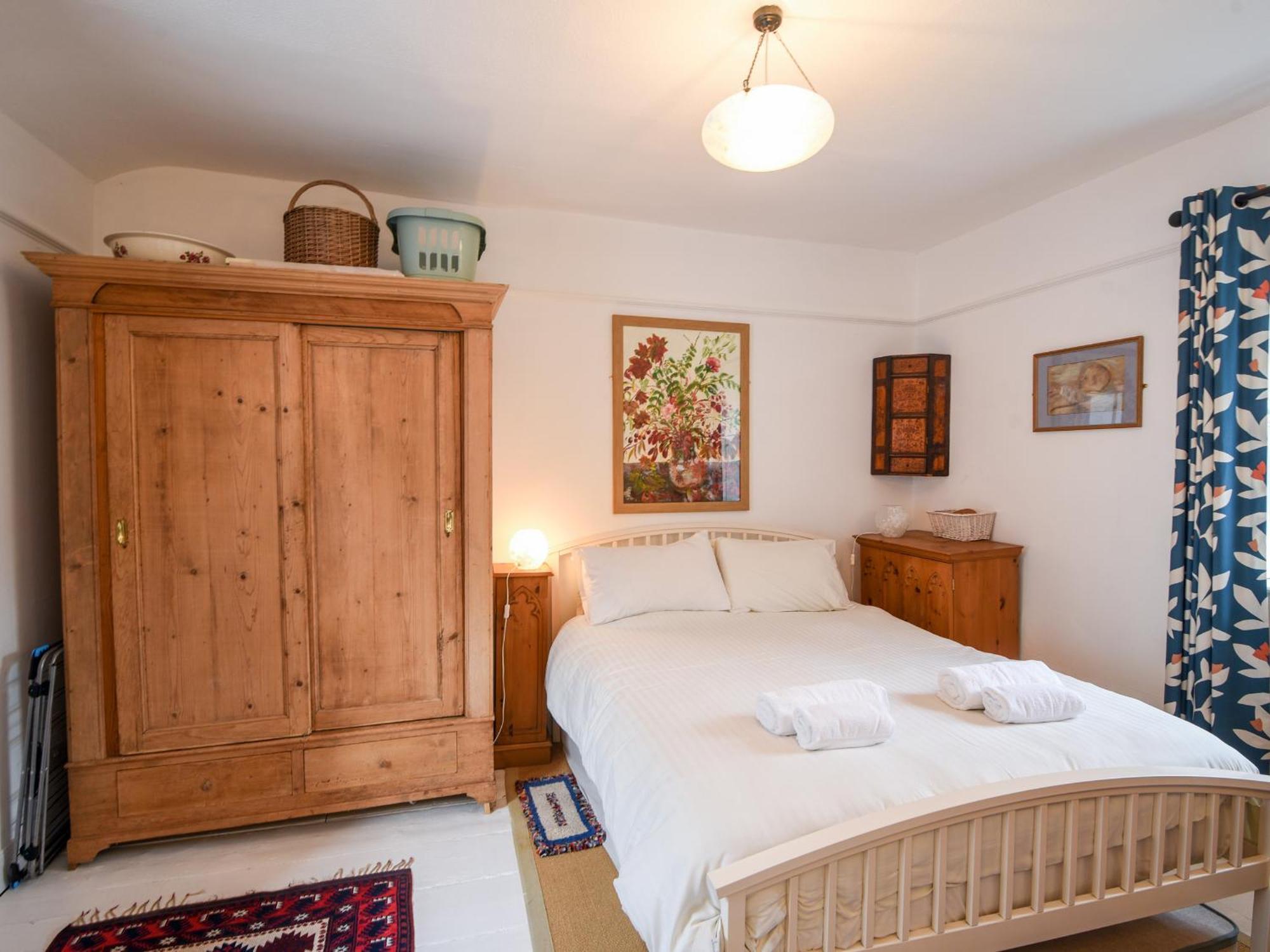 Naunton Cottage Λάιμ Ρέγκις Εξωτερικό φωτογραφία