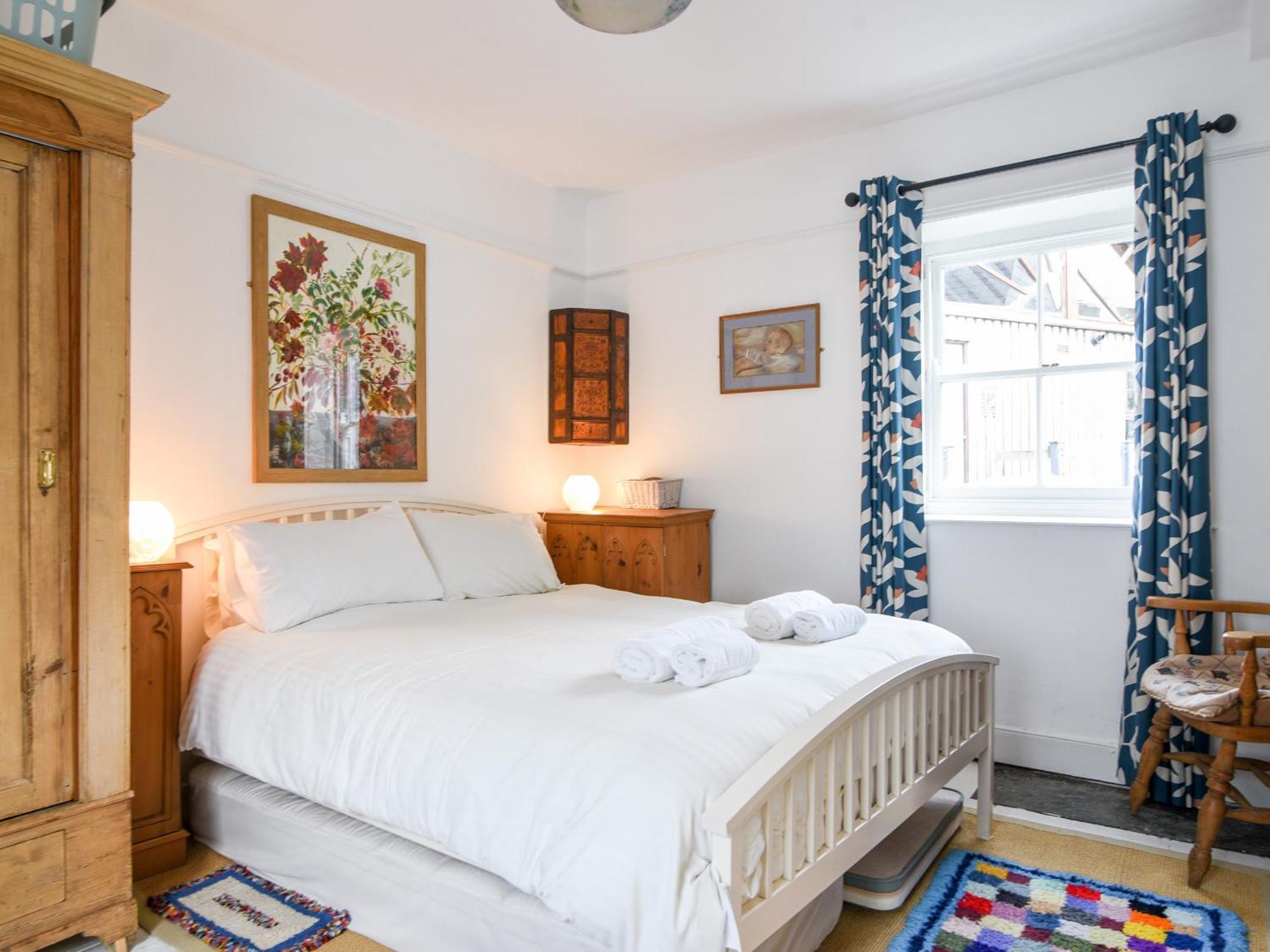 Naunton Cottage Λάιμ Ρέγκις Εξωτερικό φωτογραφία