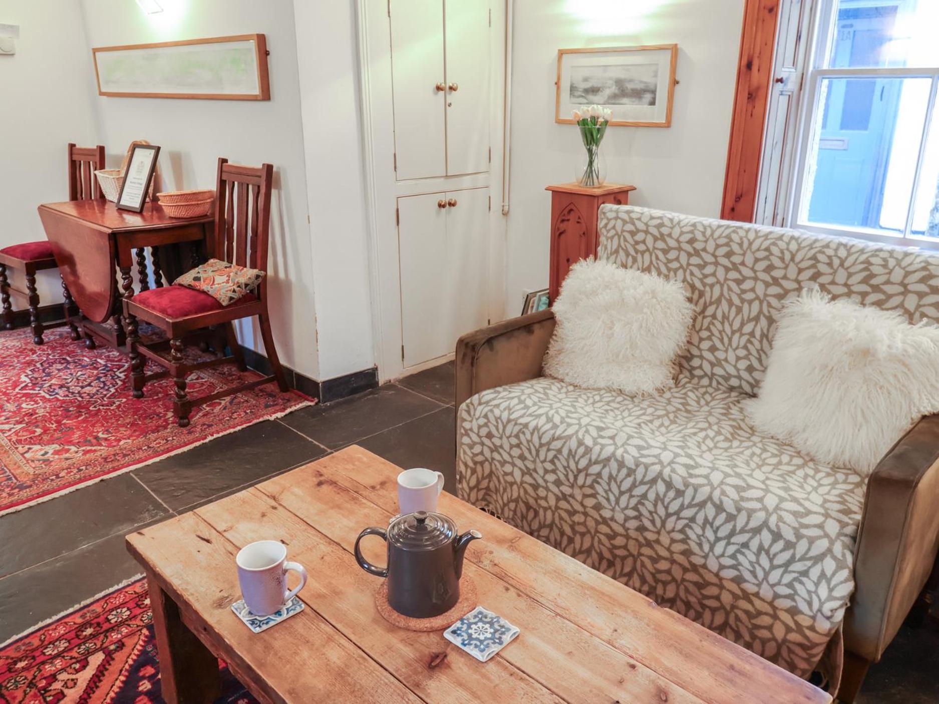 Naunton Cottage Λάιμ Ρέγκις Εξωτερικό φωτογραφία